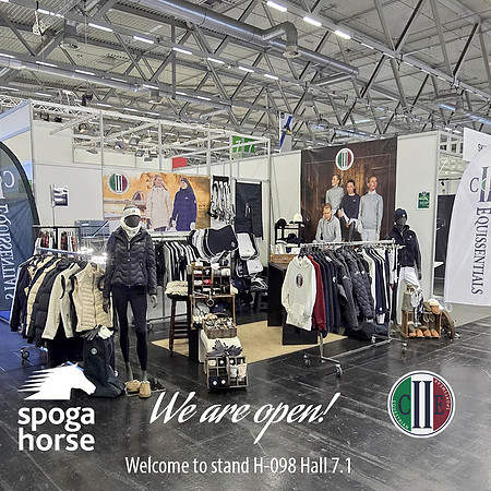 Store banner bilder for C2E Equestrian